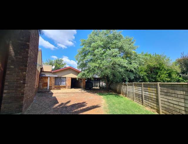 4 BEDROOM HOUSE FOR SALE IN DUNDEE